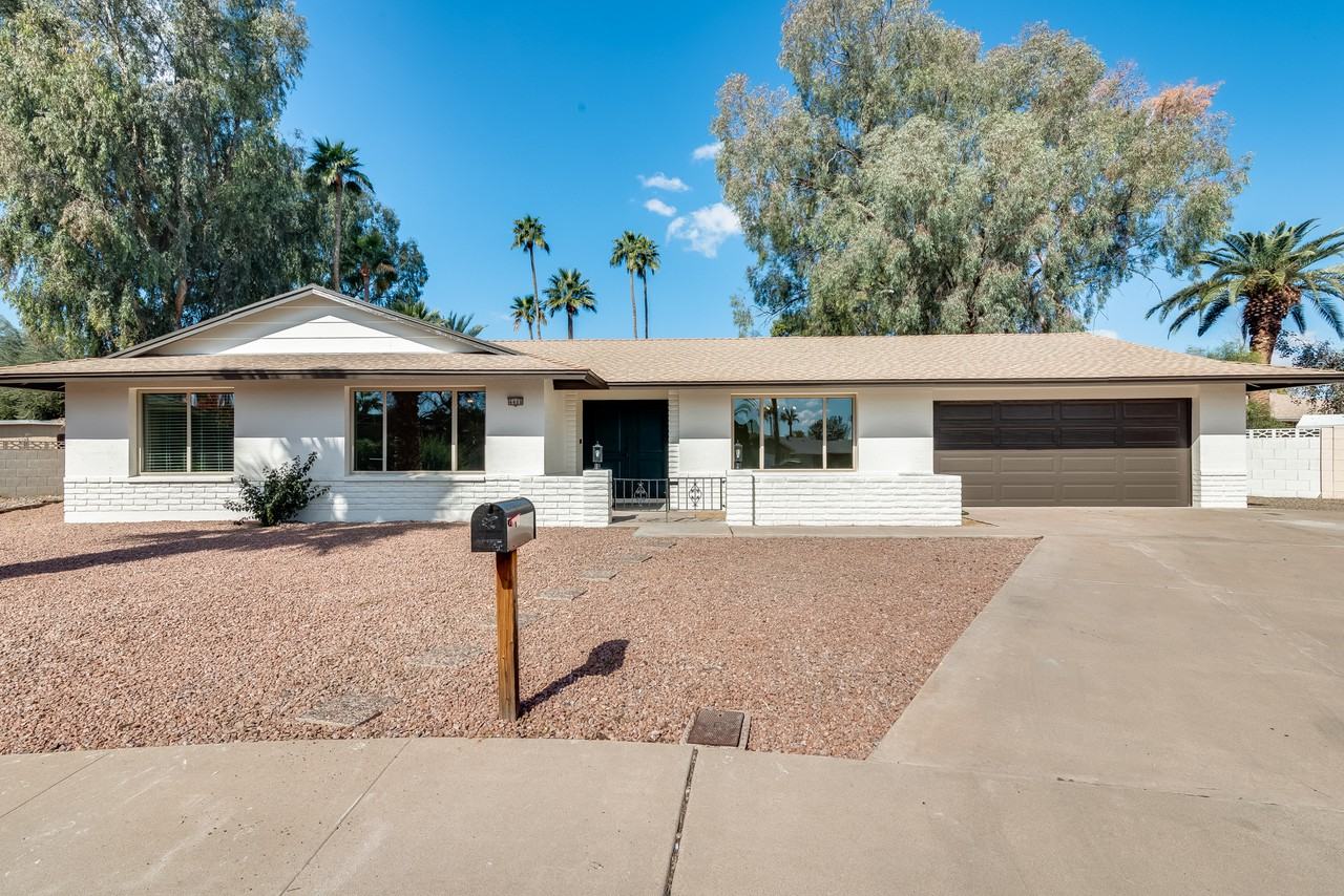 4408 W El Camino Dr - Photo 2 of 43