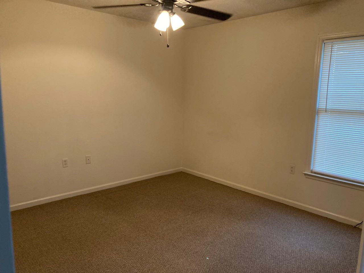 140 Lanier Dr #126 - Photo 4 of 6