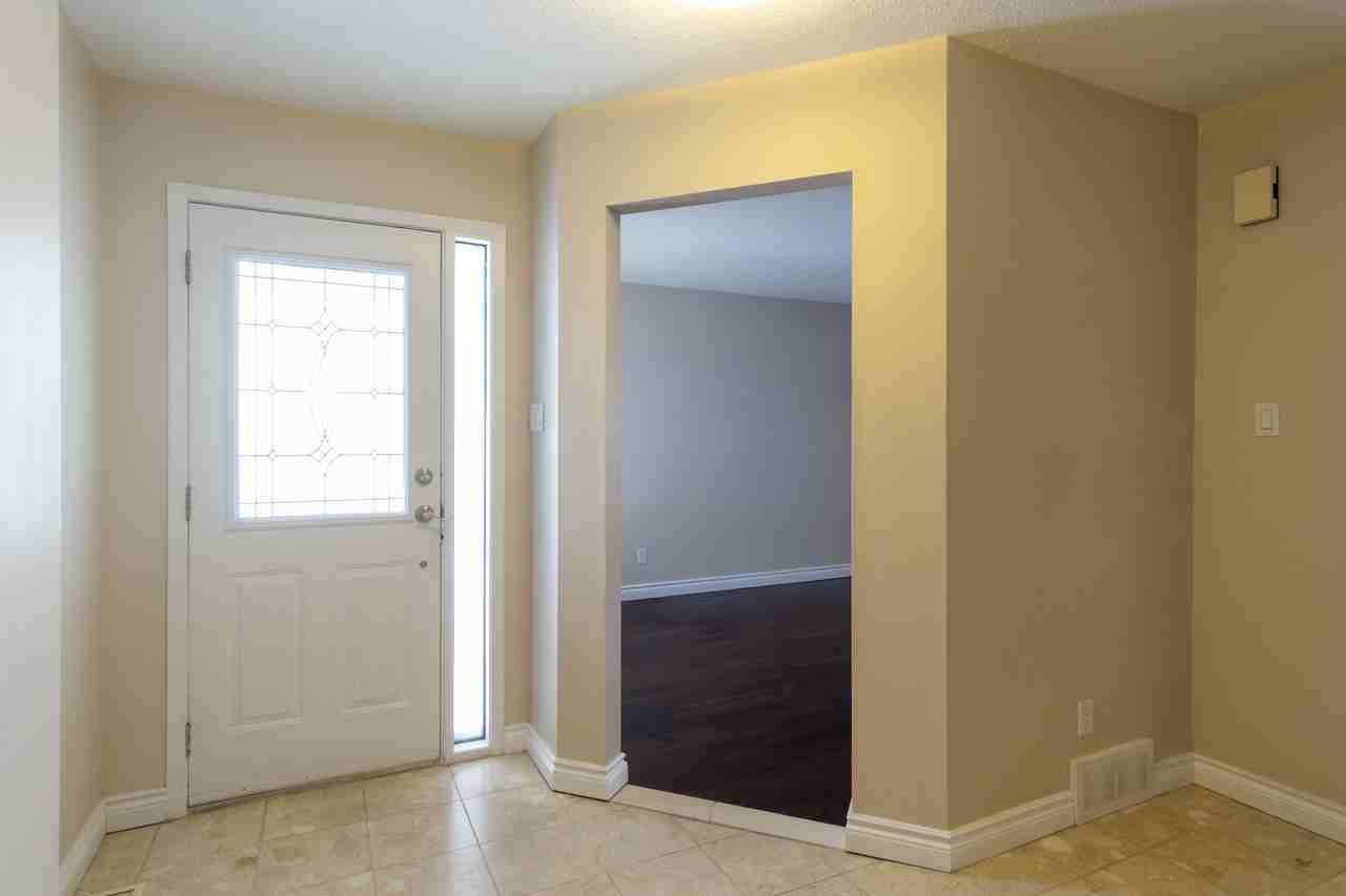 2067 Legrand Crescent - Photo 3 of 30