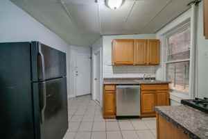 featured image of 5309 Hudson Ave #05