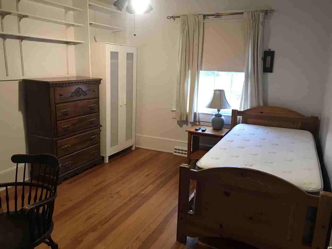 16404 Dahlgren Road - Photo 3 of 4