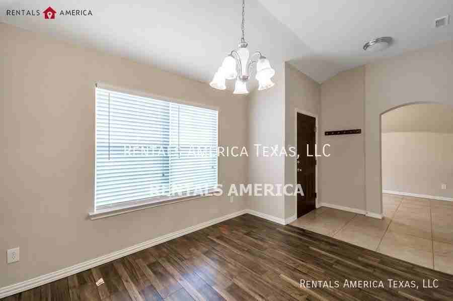 109 Glenview Dr - Photo 3 of 25