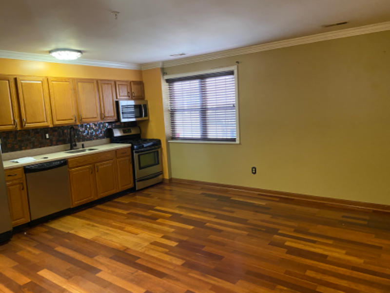 3214 8th St Se #5 - Photo 3 of 23