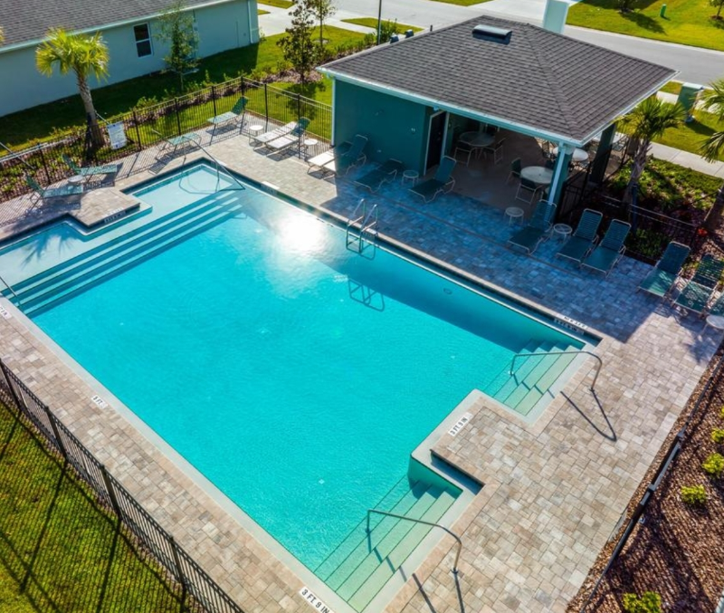 204 Sunset Point Dr - Photo 3 of 16