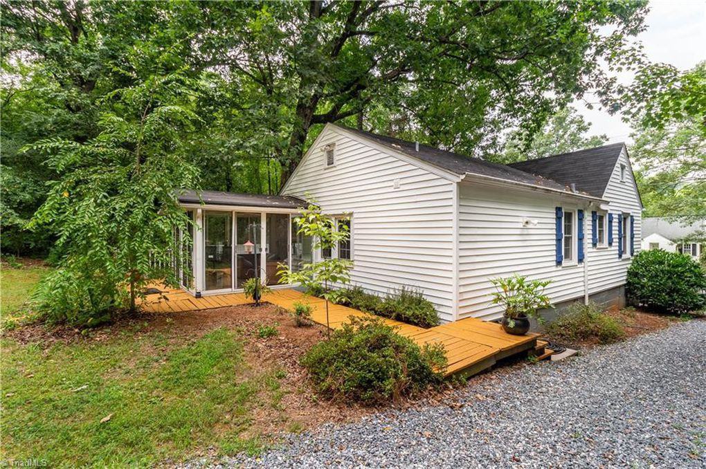 3326 Arlington Dr - Photo 2 of 27