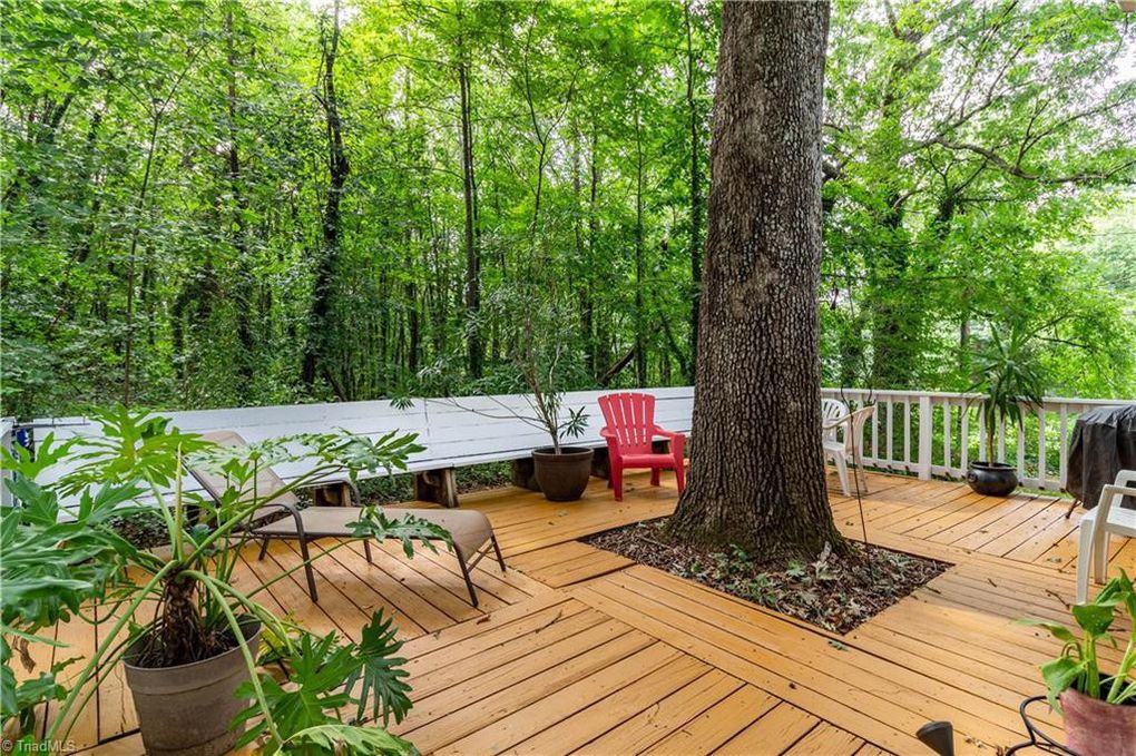 3326 Arlington Dr - Photo 3 of 27