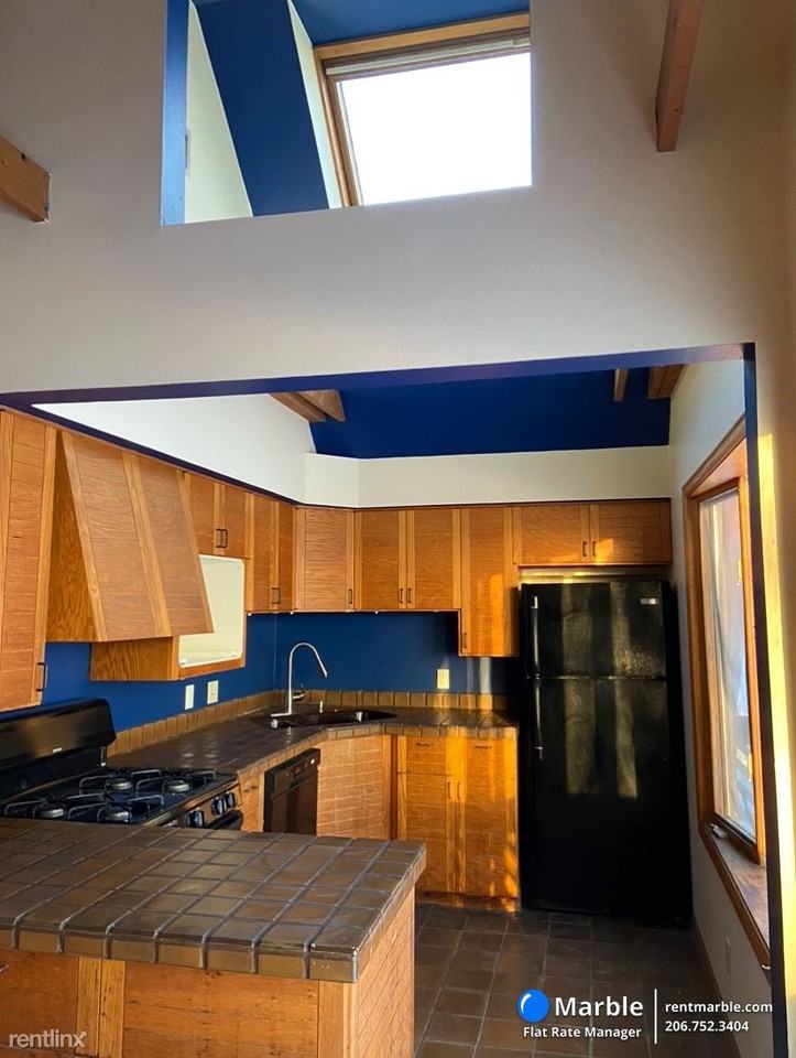 325A E Armour Ave - Photo 2 of 10