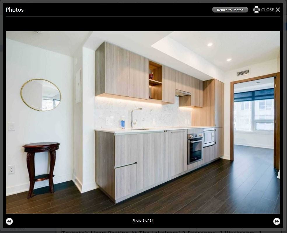 17 Bathurst Street #1106