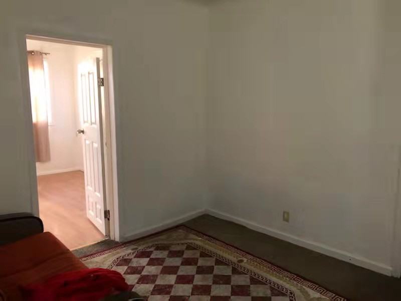 2860 Brighton 3rd Street 1f - Photo 2 of 5