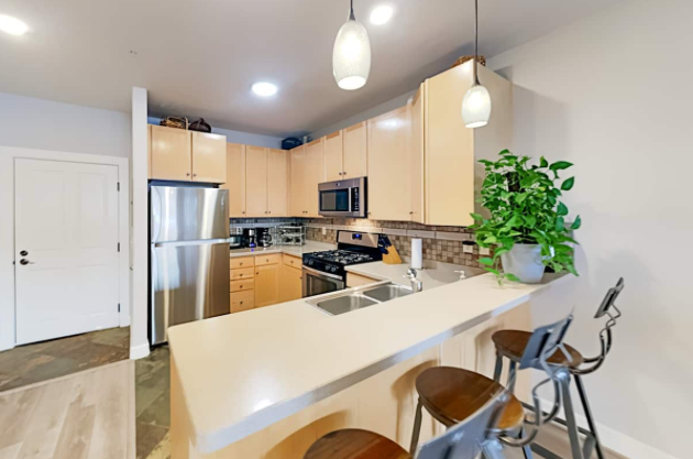 6785 Northwest - Photo 7 of 22