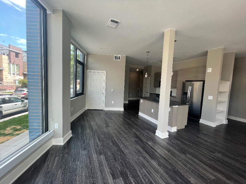 1725 Little Raven St - Photo 2 of 12