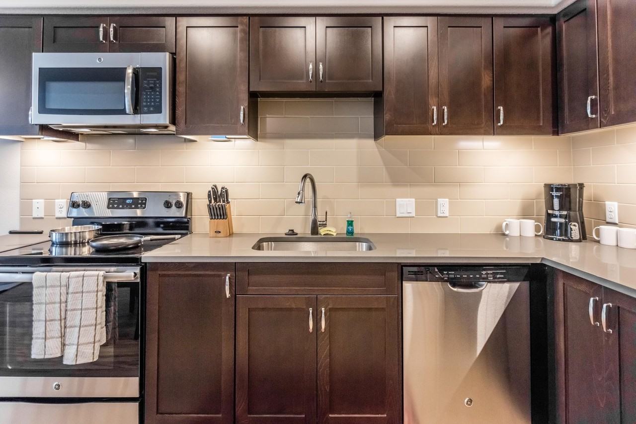 Misty Ridge - Photo 3 of 19