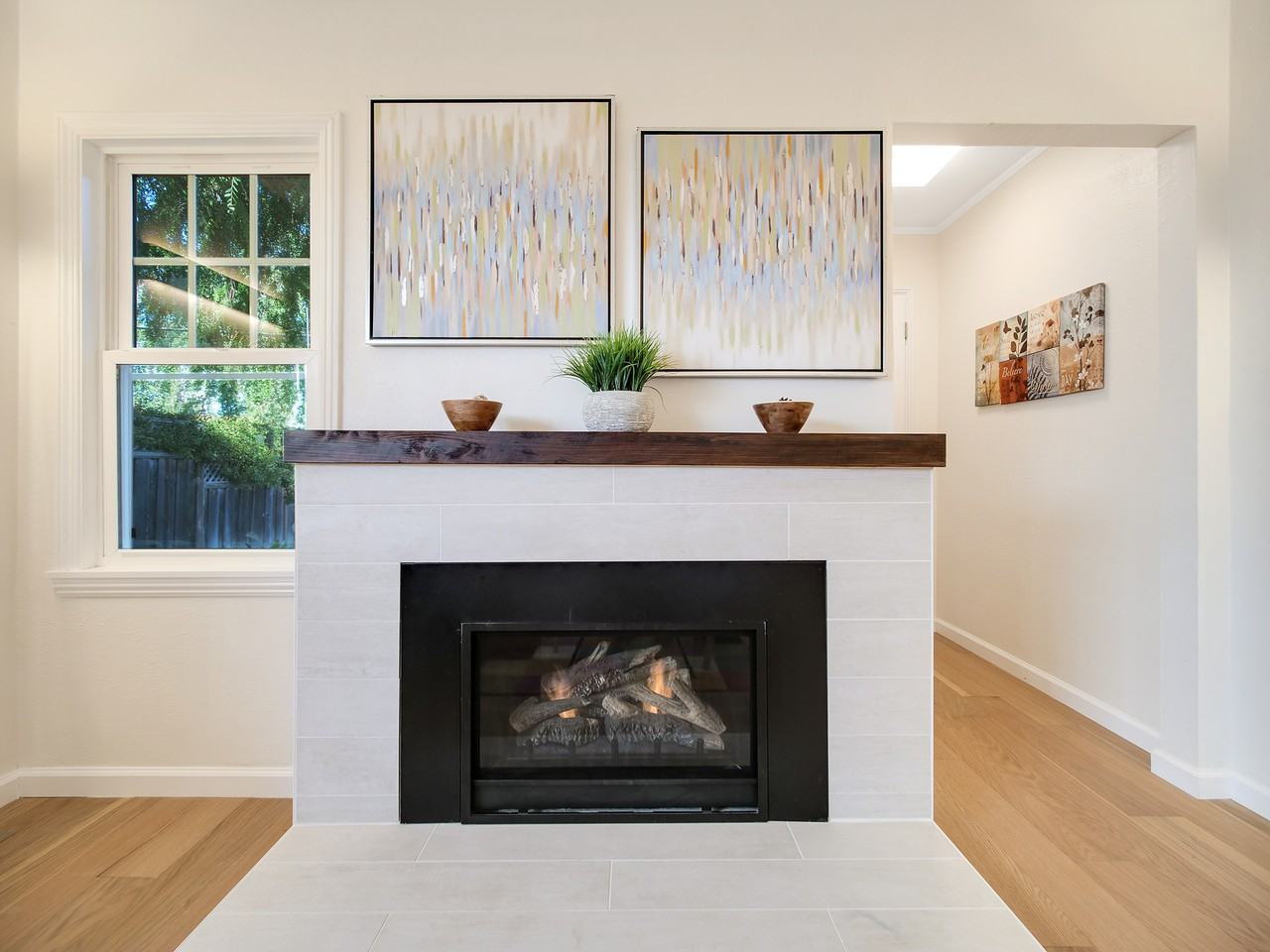 1928 Howard Avenue - Photo 2 of 39