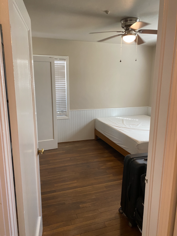 1129 14th Street - Photo 5 of 9