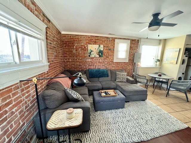 2411 E 29th Ave - Photo 5 of 14