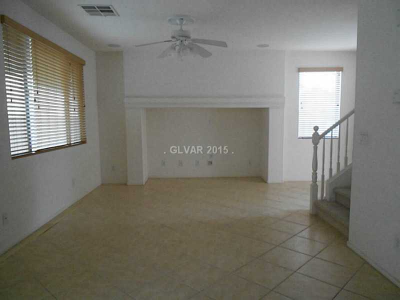 9552 Delivery Ave - Photo 3 of 12