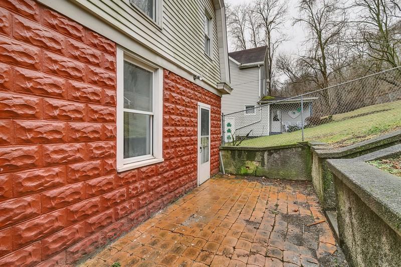 408 W 10th Ave - Photo 3 of 31