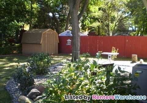 42 Ruth St N - Photo 2 of 11