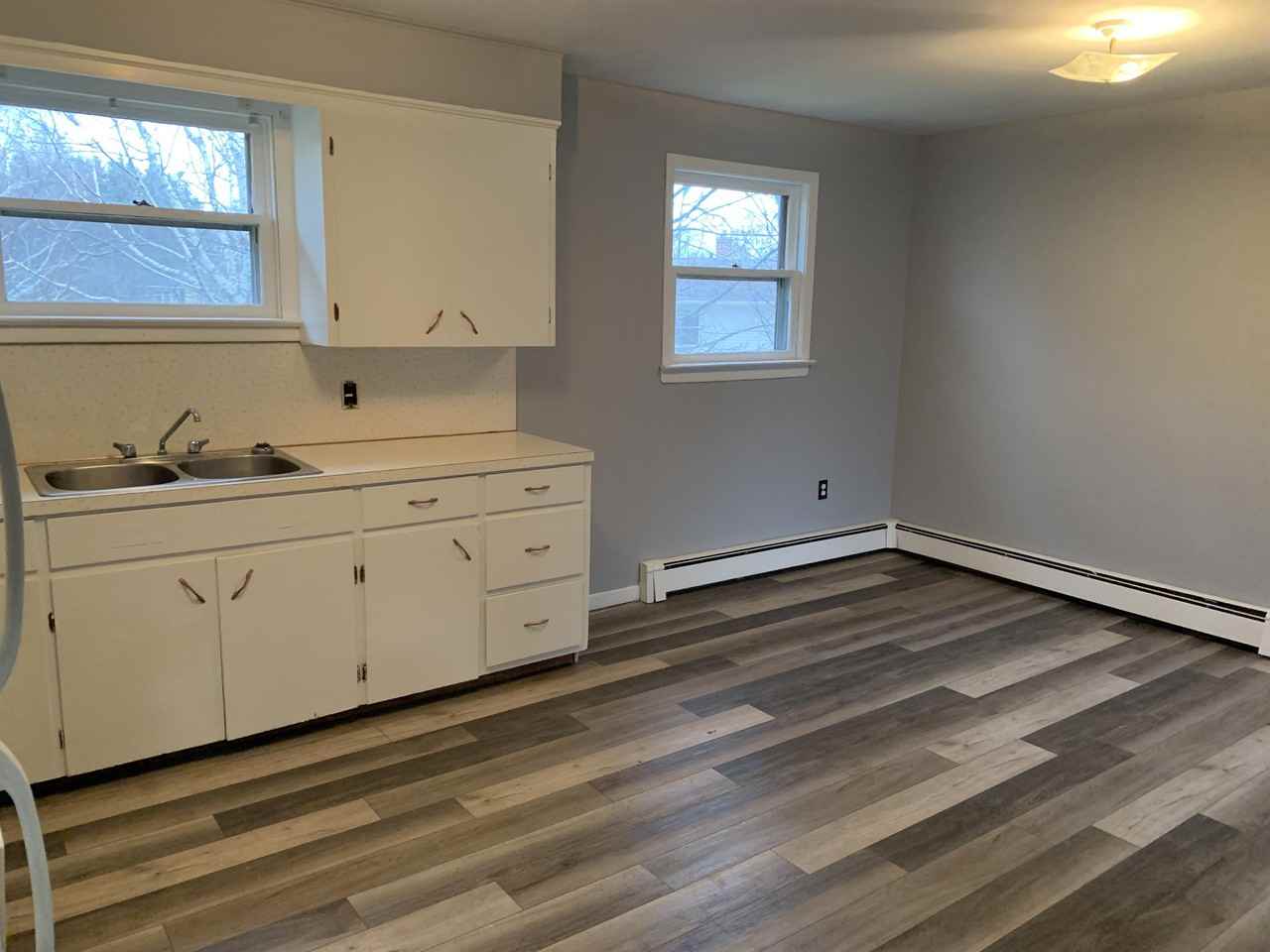 11 Cherry Dr #1 - Photo 2 of 10