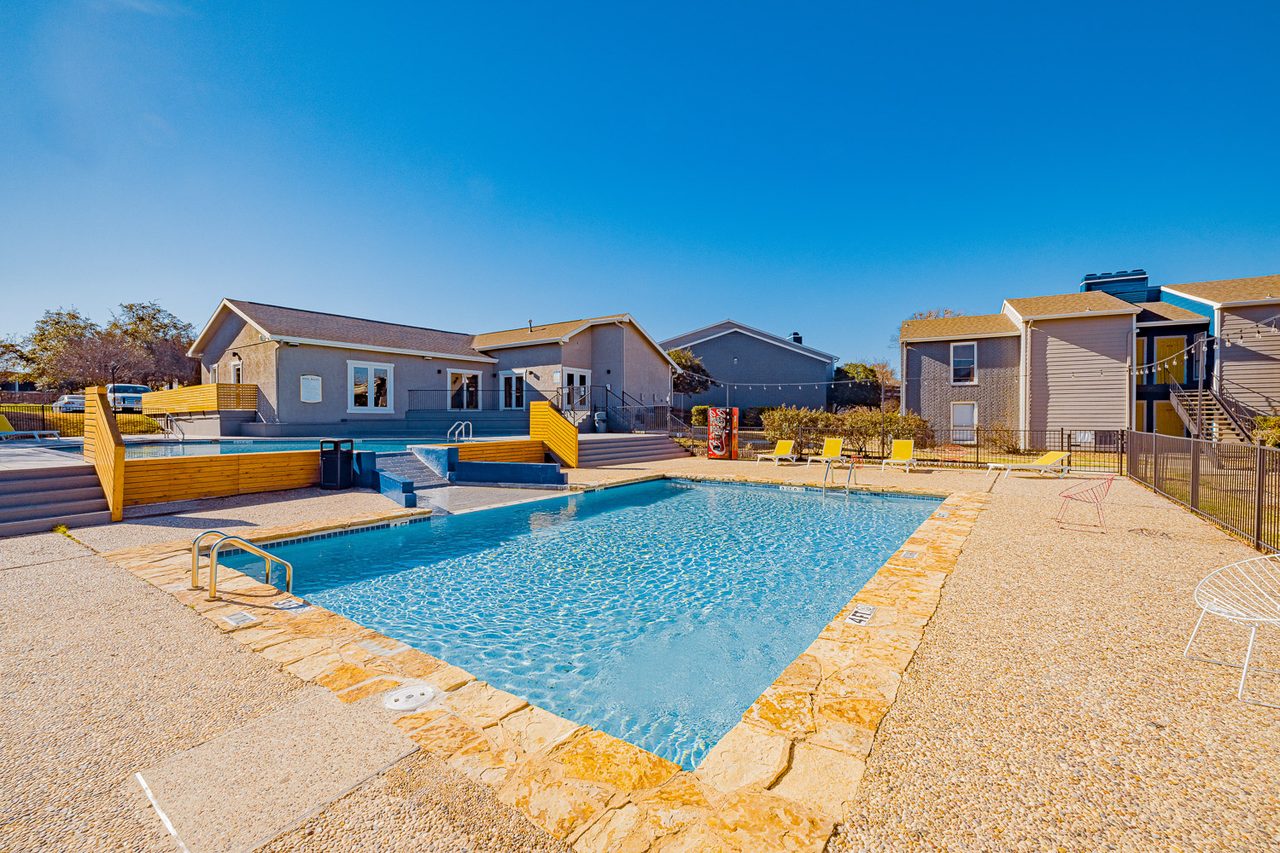 The Wren Apartments - Photo 7 of 35