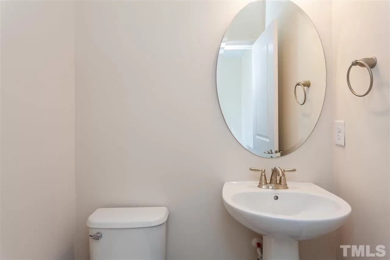 2261 Chattering Lory Lane - Photo 5 of 8