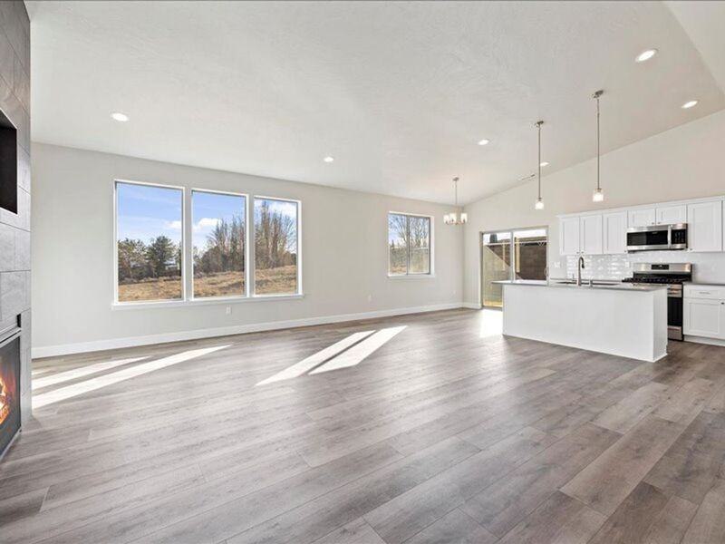3425 S Van Buren St - Photo 6 of 16