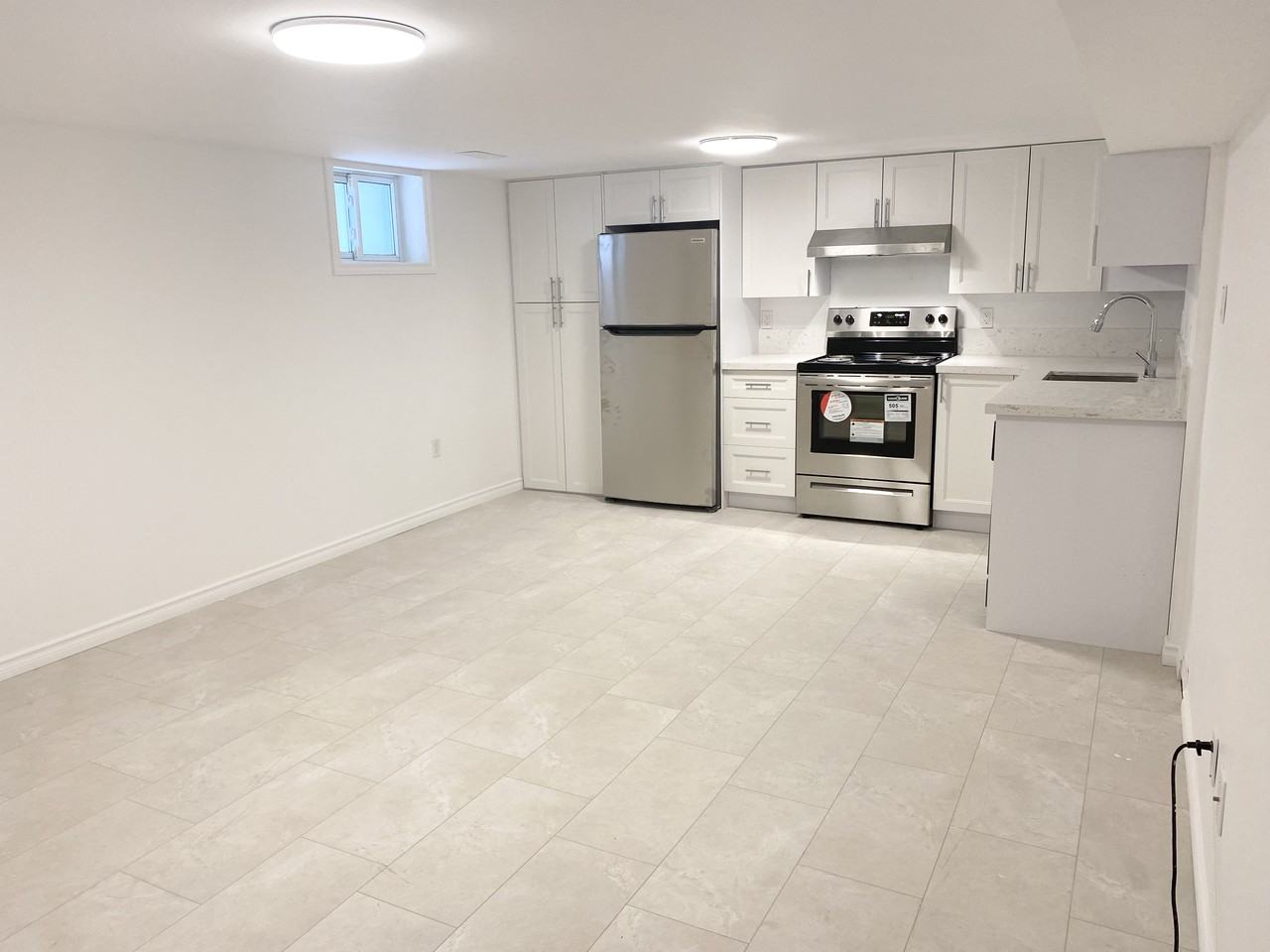 125 Fairglen Avenue - Photo 5 of 18