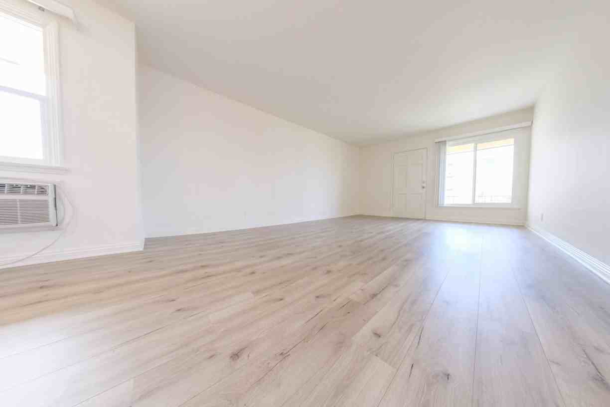 7006 La Tijera Blvd #7006-5 - Photo 7 of 15