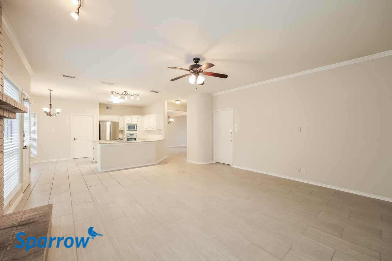 14618 Snip - Photo 2 of 8