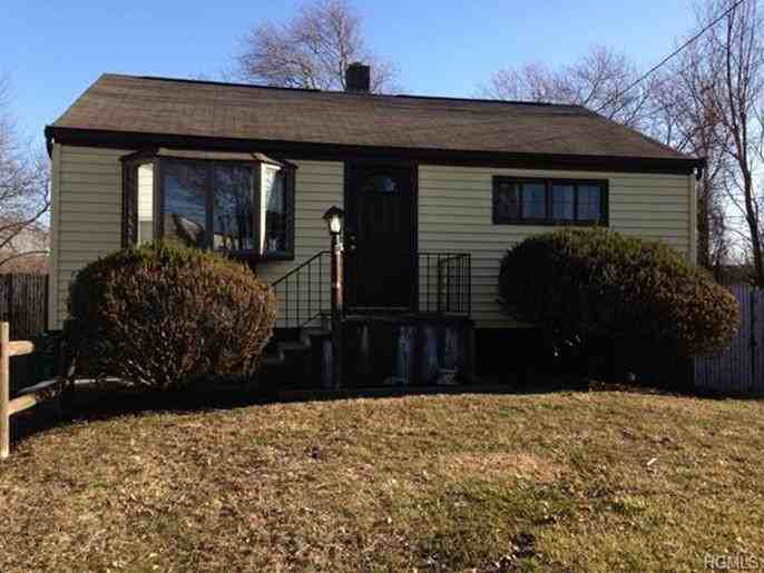 1 Valley View Rd - Photo 2 of 13