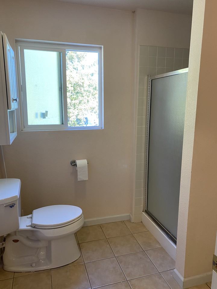 1567 Sutherland Court - Photo 7 of 10