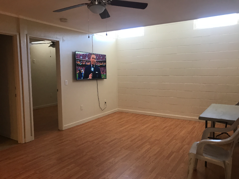 368 N Market St - Photo 3 of 8