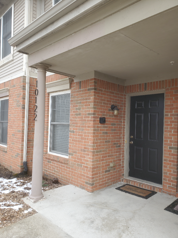 10122 Sunrise Dr - Photo 2 of 17