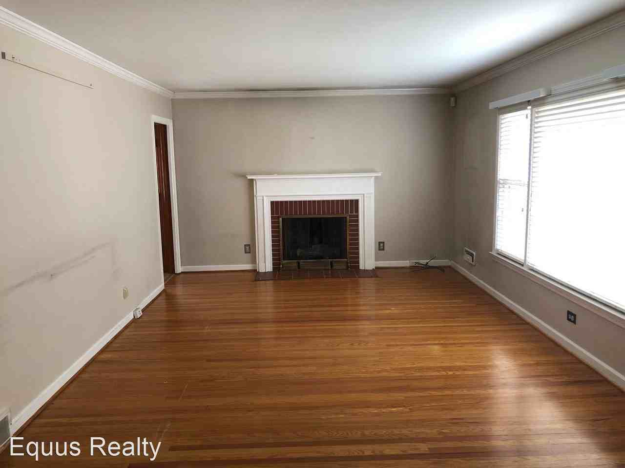 3401 Deibel Way - Photo 2 of 5