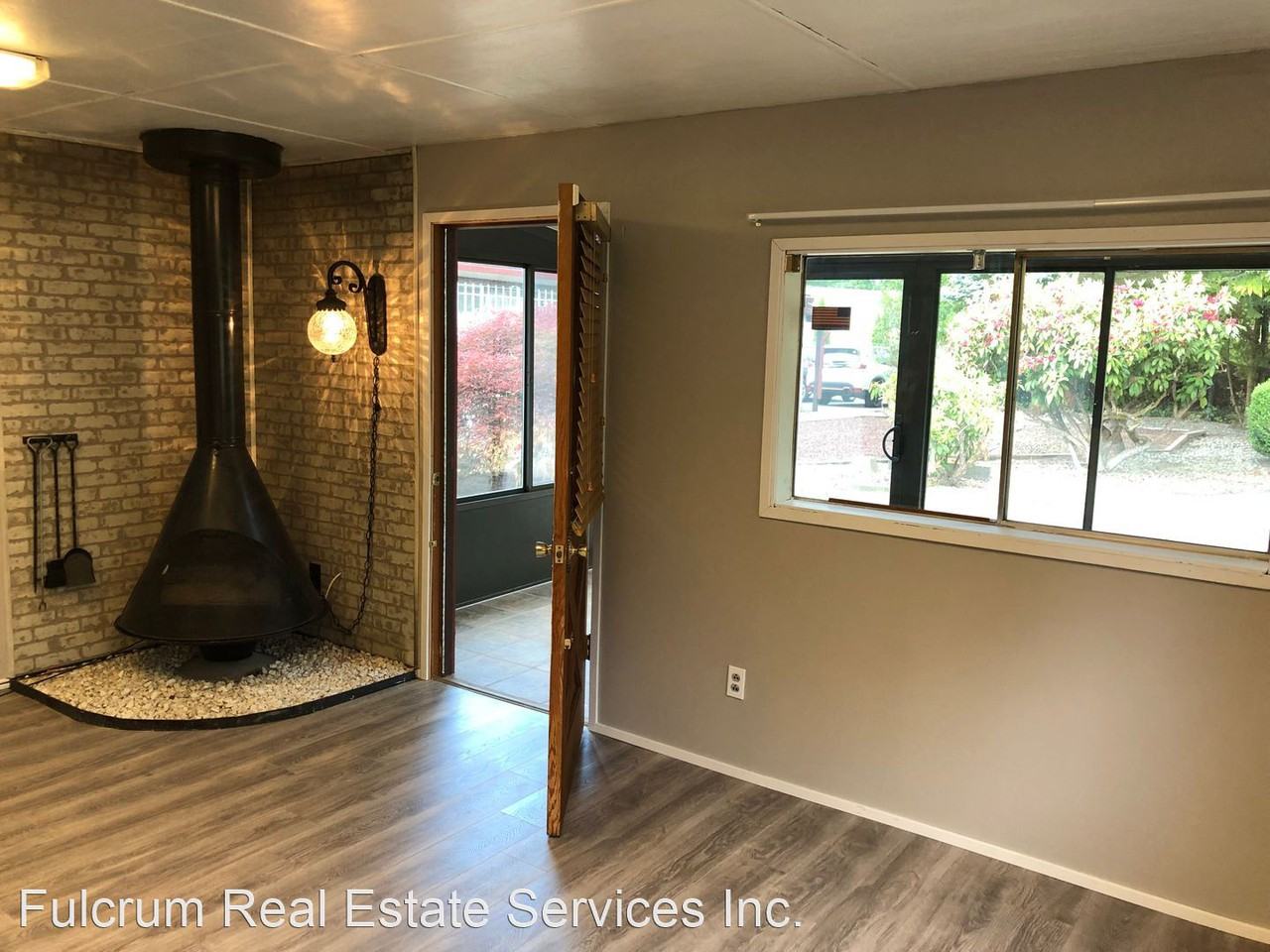 25224 51st Ave E - Photo 2 of 8