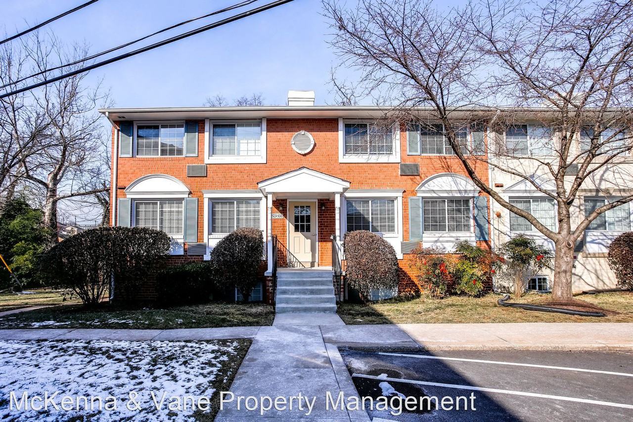 610 Main St #504