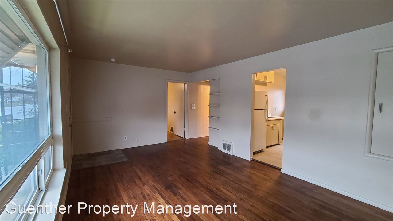 3316-3318 N Nevada - Photo 2 of 18