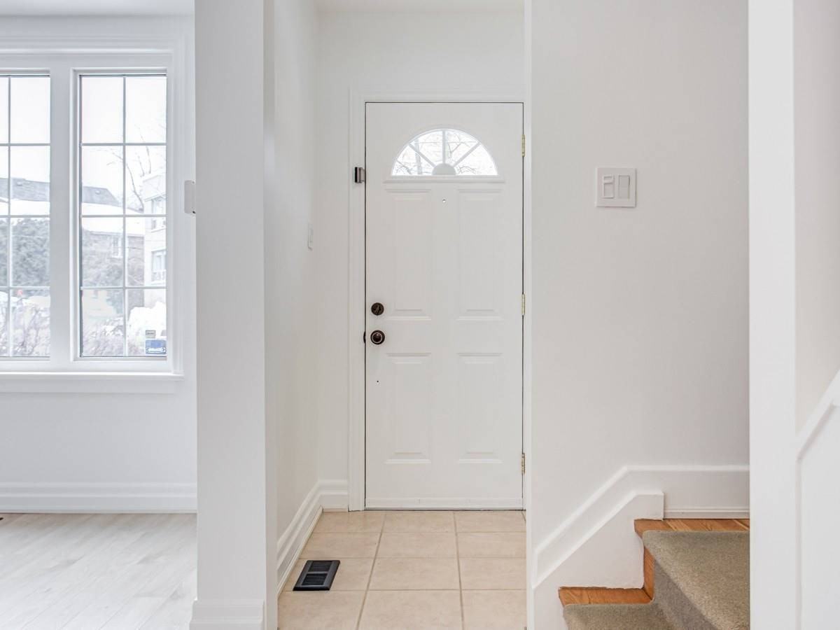 34 Oxton Avenue #34 - Photo 2 of 18