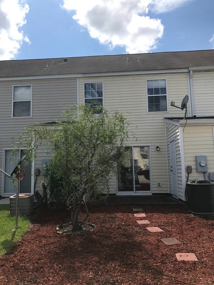 431 Lake Park Way - Photo 2 of 15