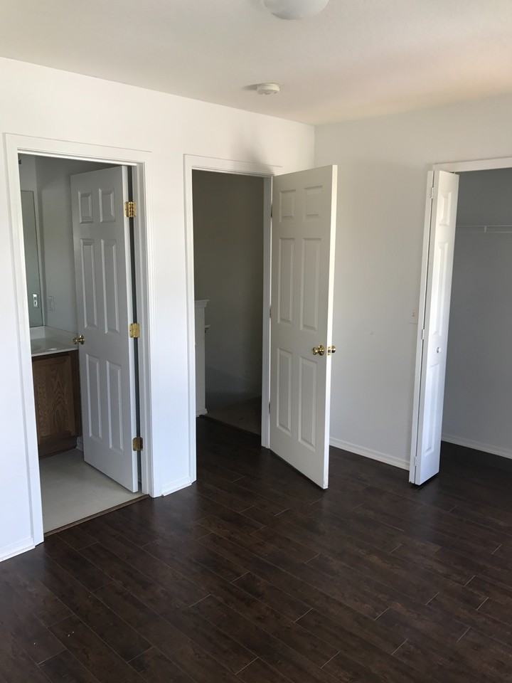 431 Lake Park Way - Photo 5 of 15