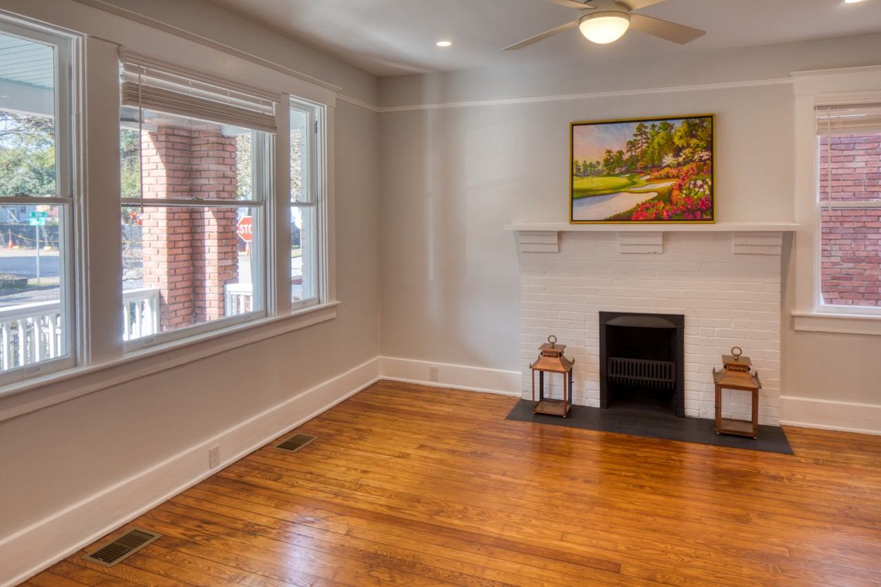 228 W 38th St #1 - Photo 7 of 29