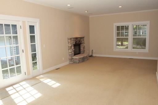 2927 Westwood Rd - Photo 2 of 17