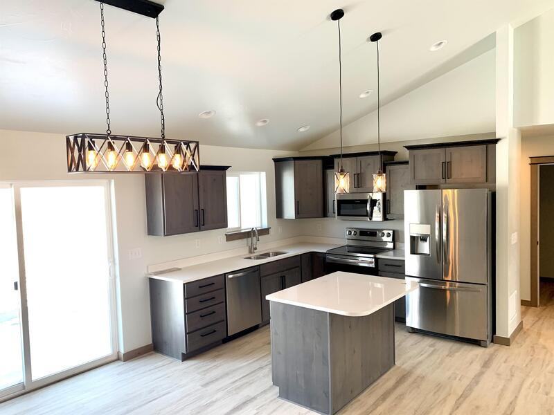 2941 Bullfrog Ct - Photo 6 of 30