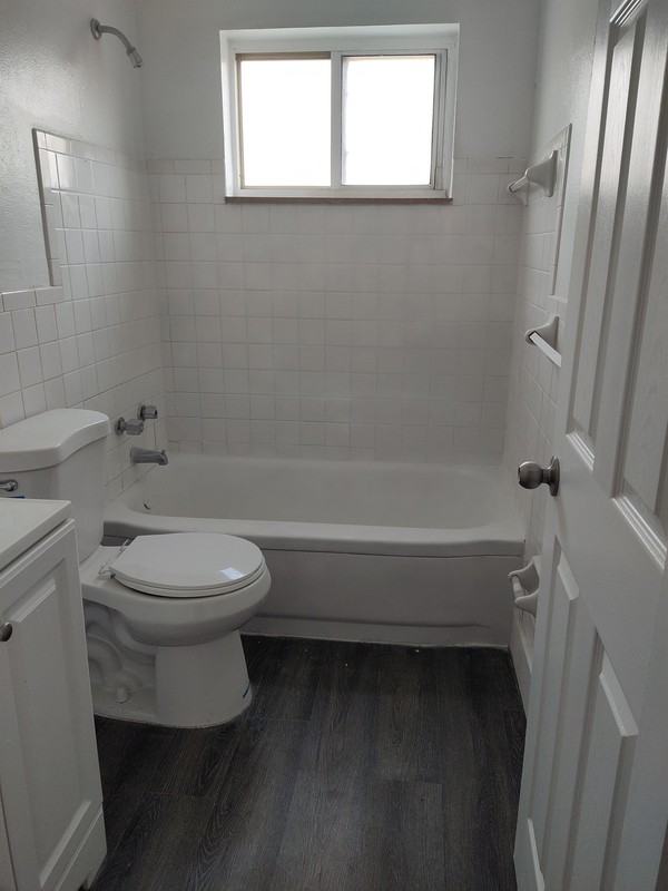 2915 Chippewa St #B - Photo 3 of 6