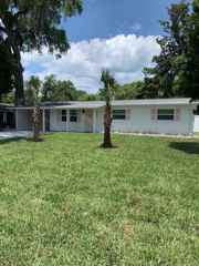 1539 Magnolia St New Smyrna Beach Fl 3 Bedroom House For Rent For 2 595 Month Zumper