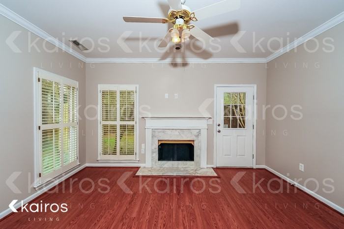 4532 Maryland Ave - Photo 2 of 17