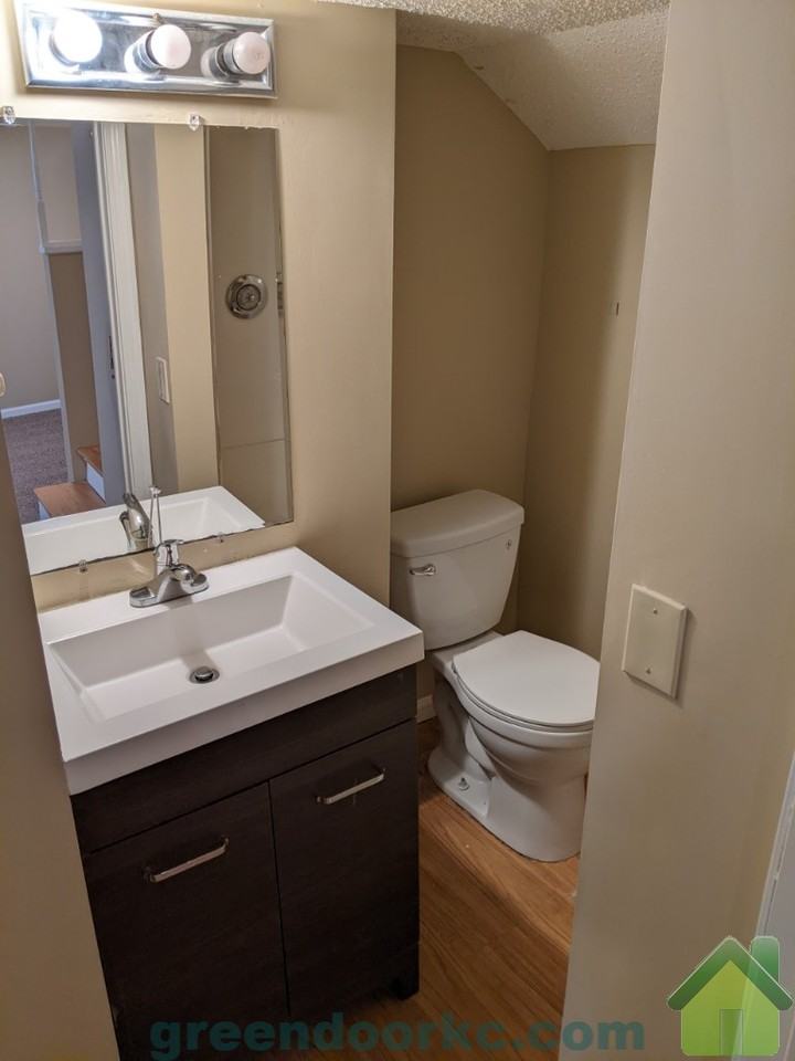 849 S Lindenwood Dr #849 - Photo 7 of 11