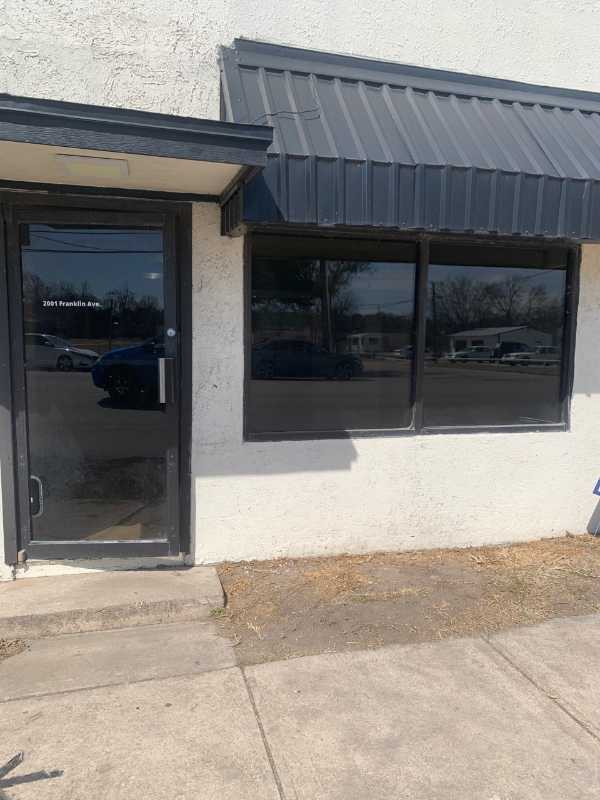 2001 Franklin Ave #4 - Photo 2 of 8