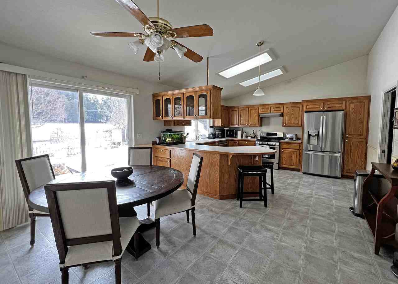 9034 N Finucane Dr - Photo 2 of 8