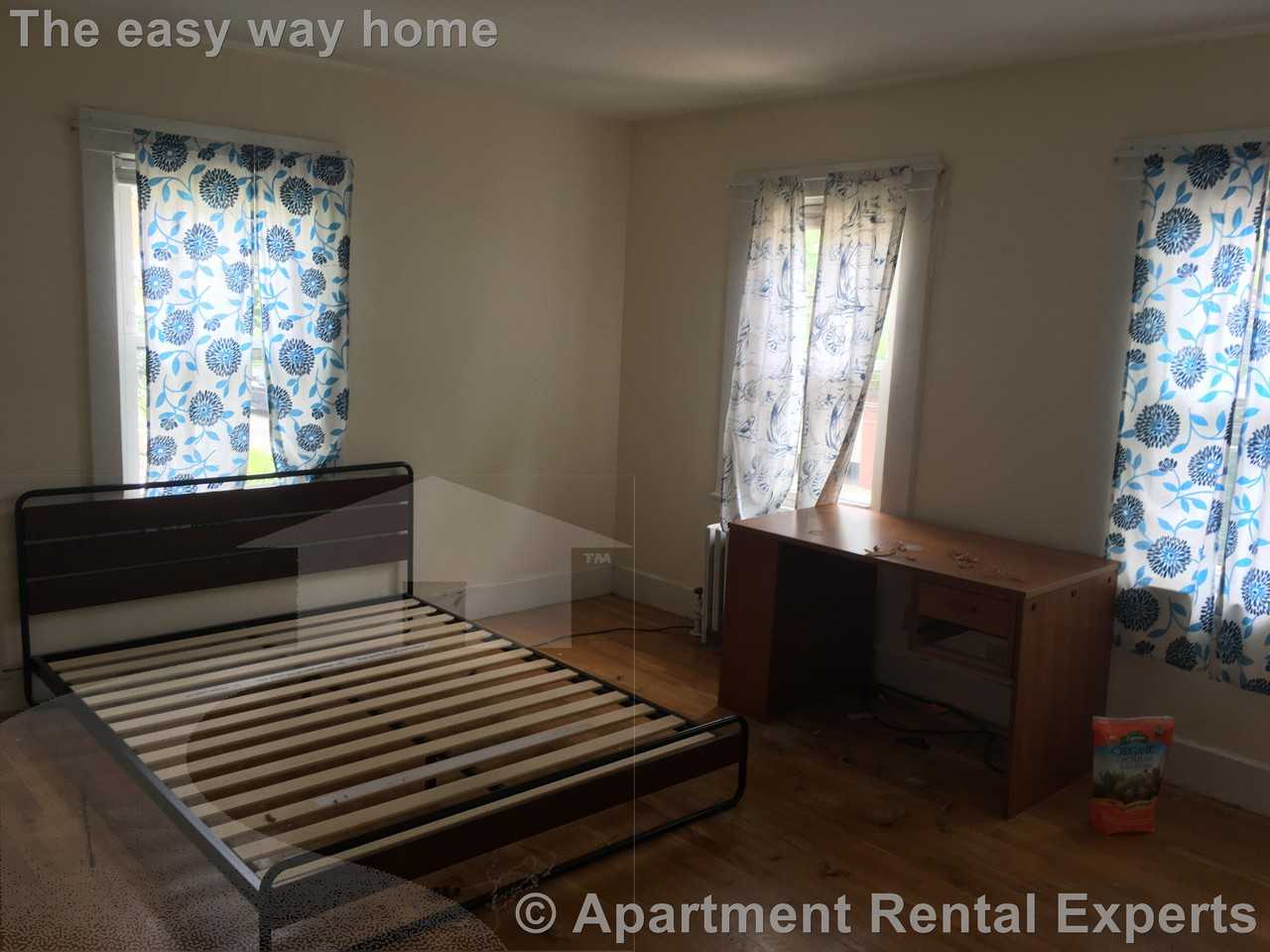 28A Cherry St #2 - Photo 5 of 17